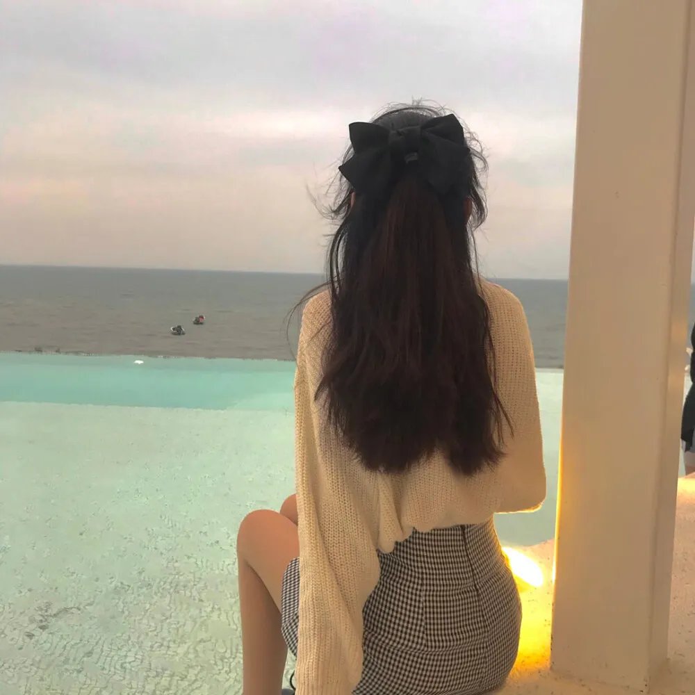 红衣女鬼